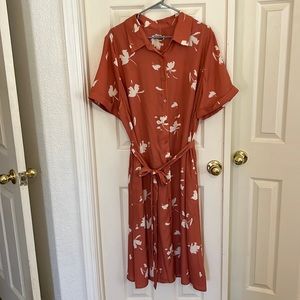 NWOT Ava & Vic dress